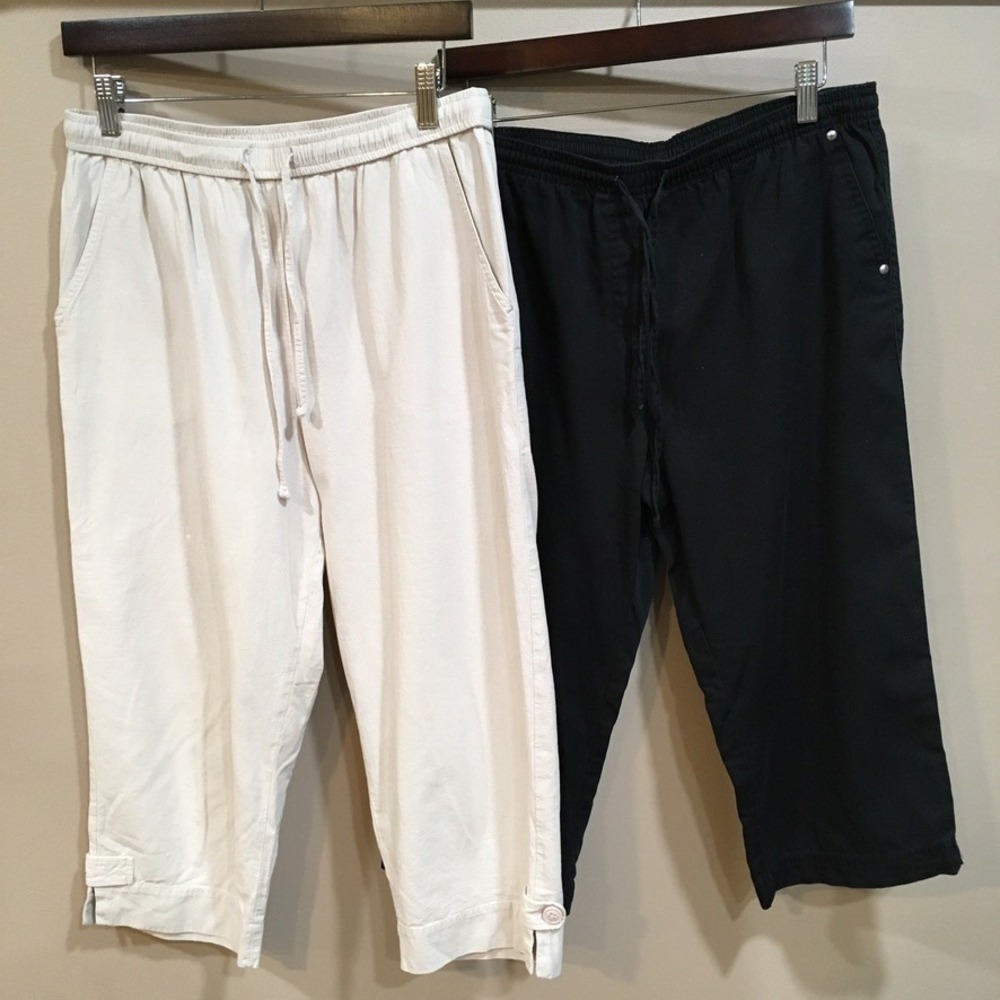 Lot 2 Elastic Waist Crop Capri Pants Womens Petite M Khaki Black Casual Bundle